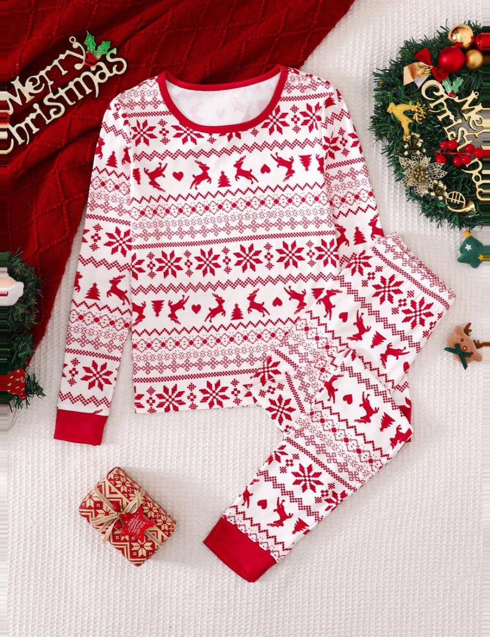 Compleu pijamale Shein, mix culori