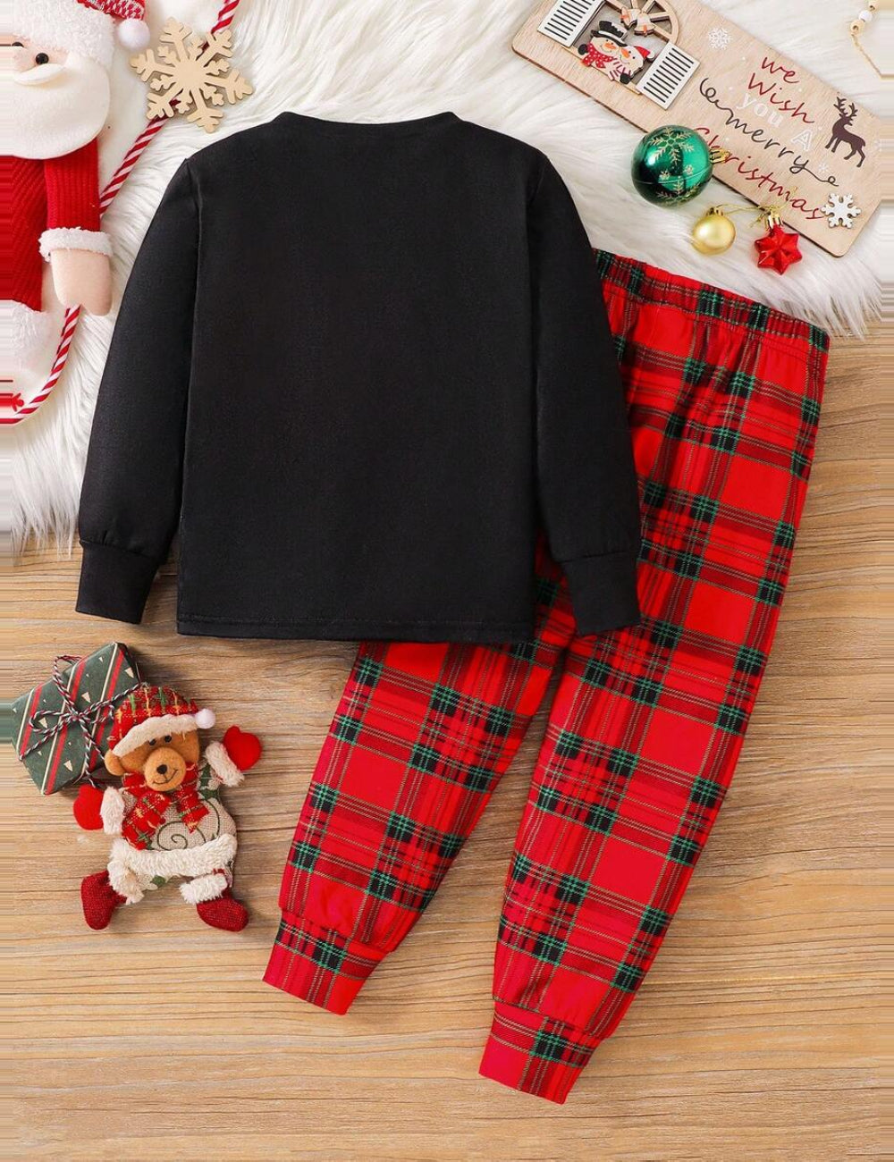 Compleu pijamale Shein, mix culori