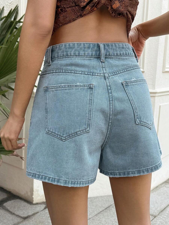 Pantaloni scurți SHEIN. albastru
