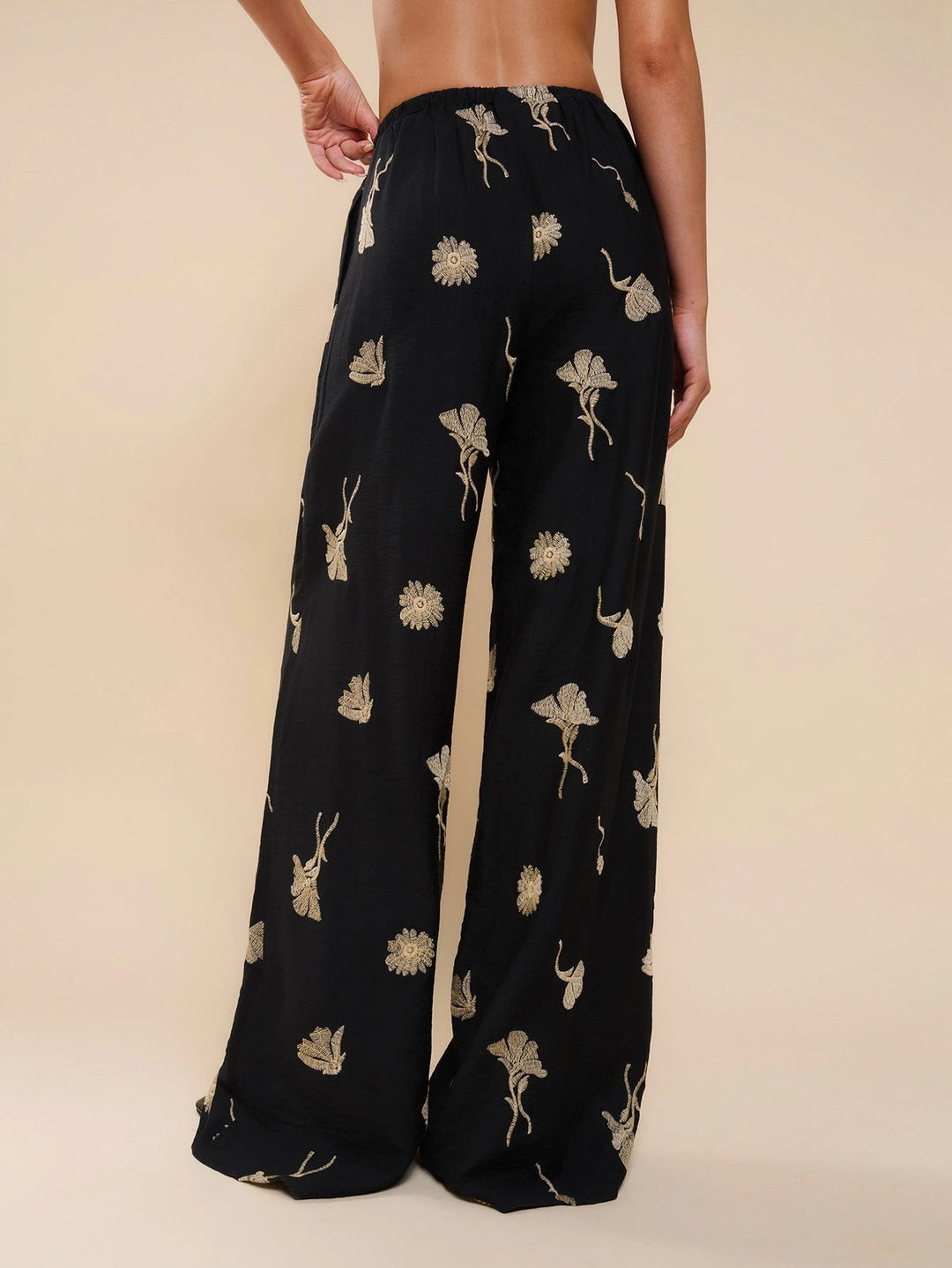 Pantaloni SHEIN, negru