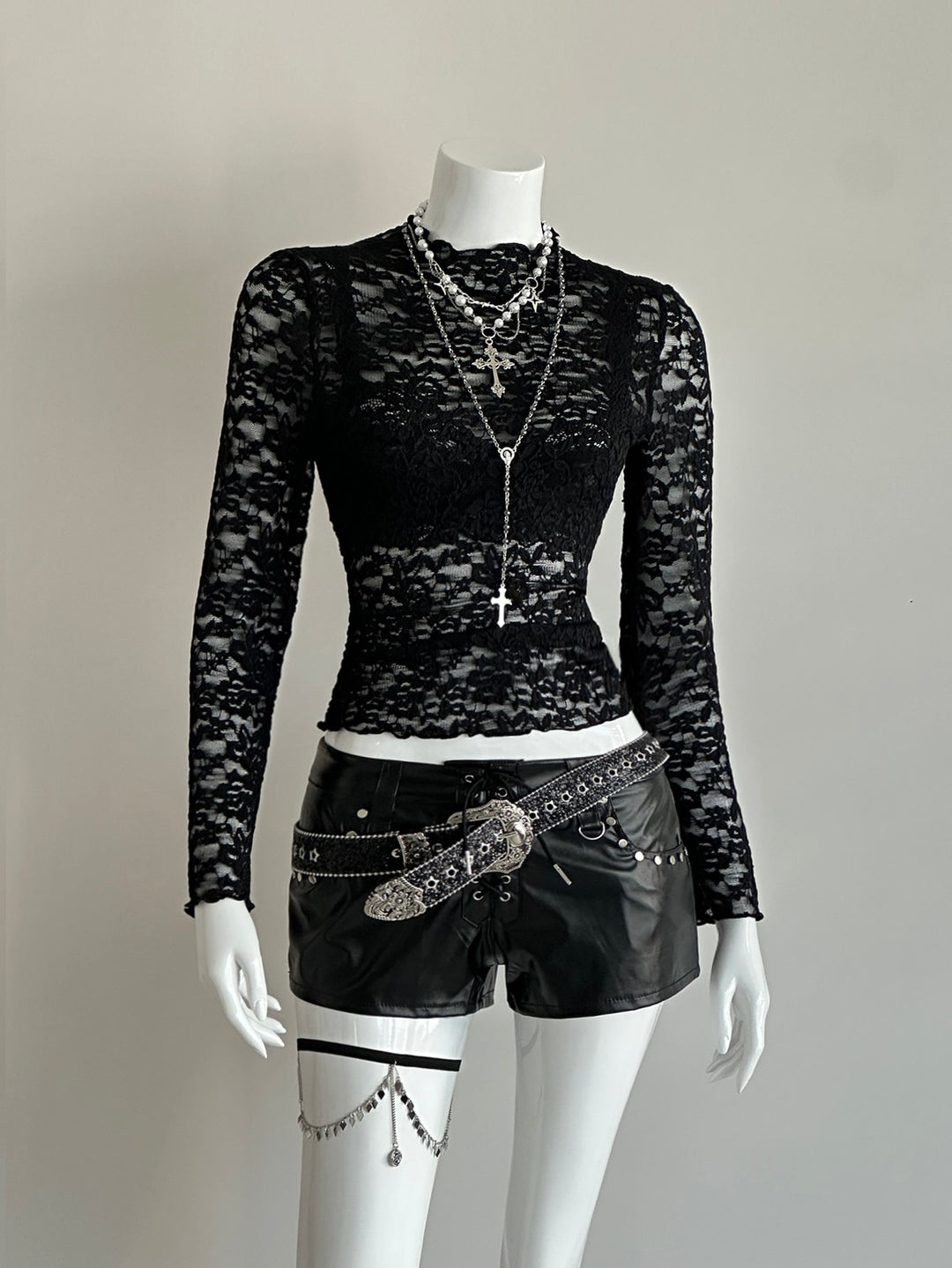 Top SHEIN, negru