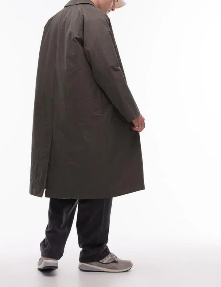 Geaca Topman, kaki