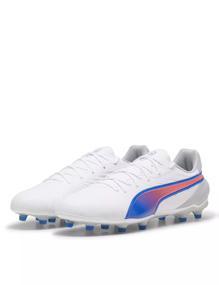 Ghete de fotbal Puma, alb