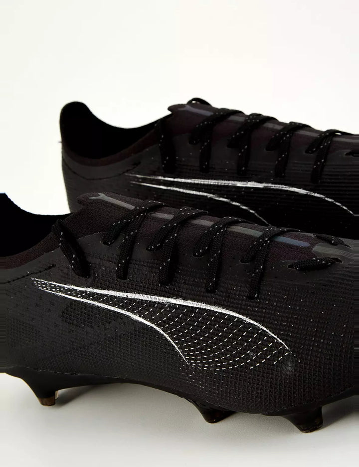 Ghete de fotbal Puma, negru