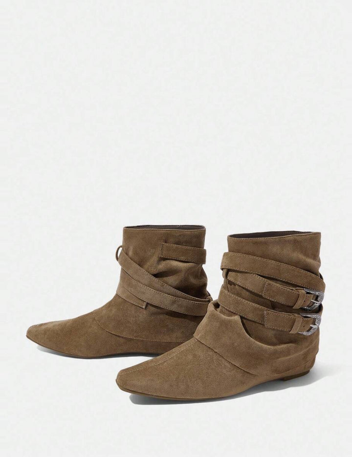 Botine Shein, maro