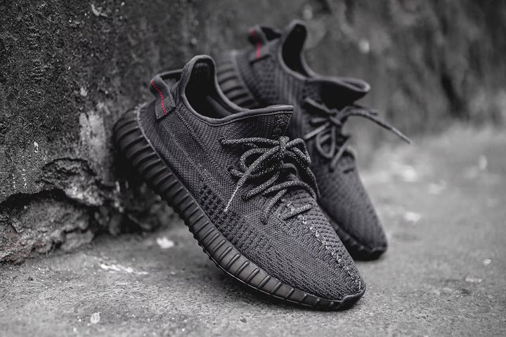 Pantofi sport ADIDAS YEEZY BOOST 350 V2, negru