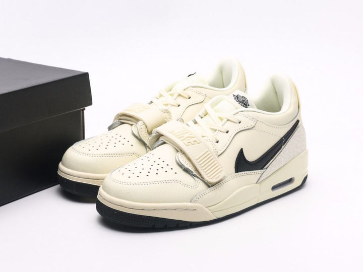 Pantofi sport NIKE, mix culori
