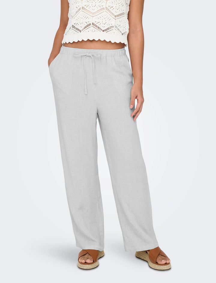 Pantaloni ONLY, alb
