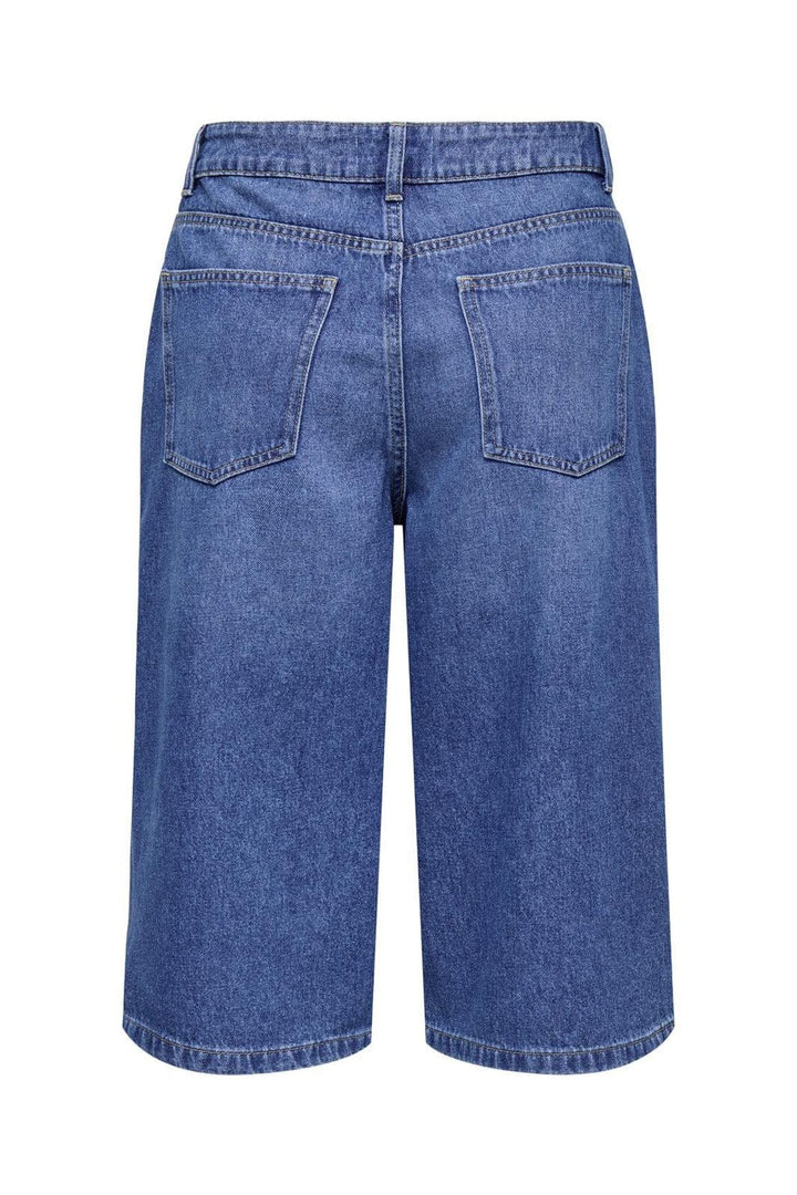 Pantaloni 3/4 de blugi ONLY, albastru