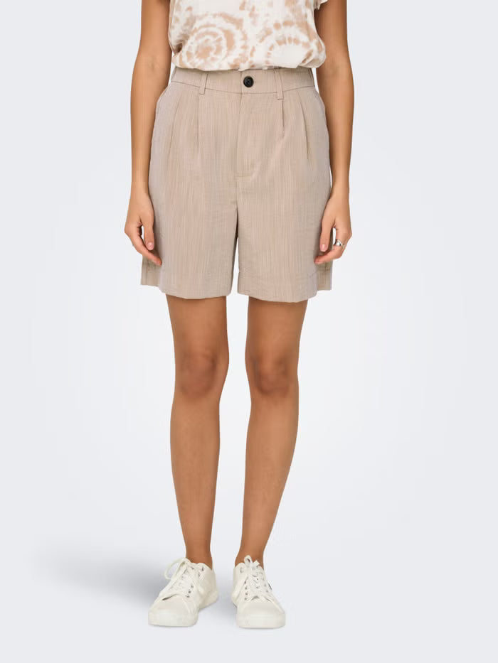 Pantaloni scurți ONLY, bej