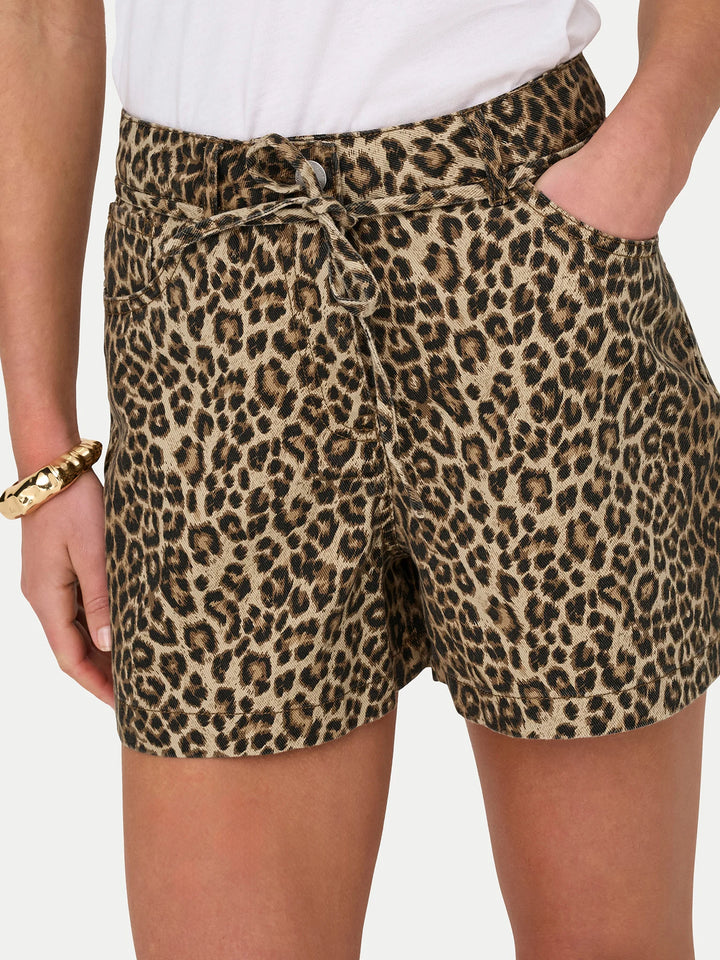 Pantaloni scurți ONLY, mix culori