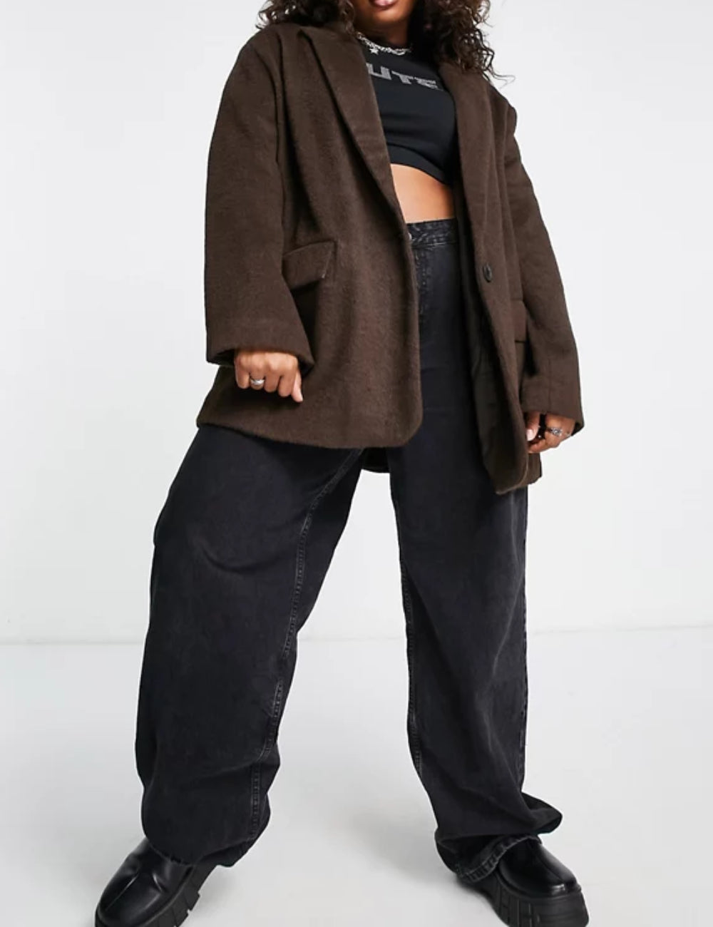 Sacou ASOS, maro