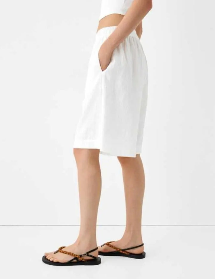 Pantaloni 3/4 Bershka, alb