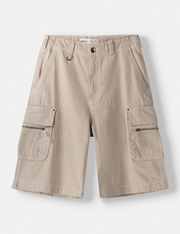 Pantaloni 3/4 Bershka, bej