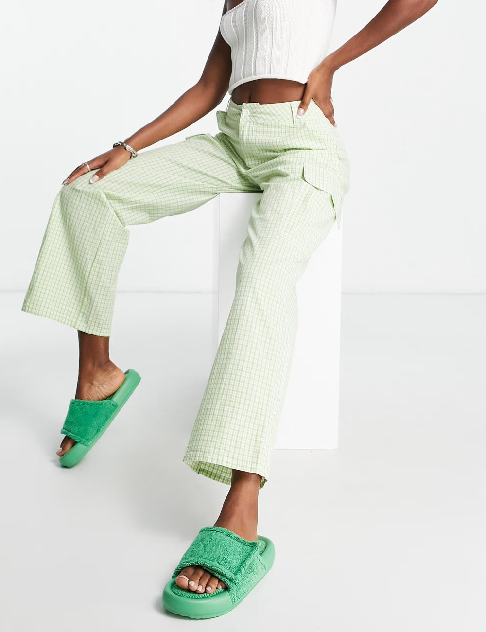 Pantaloni ASOS, verde