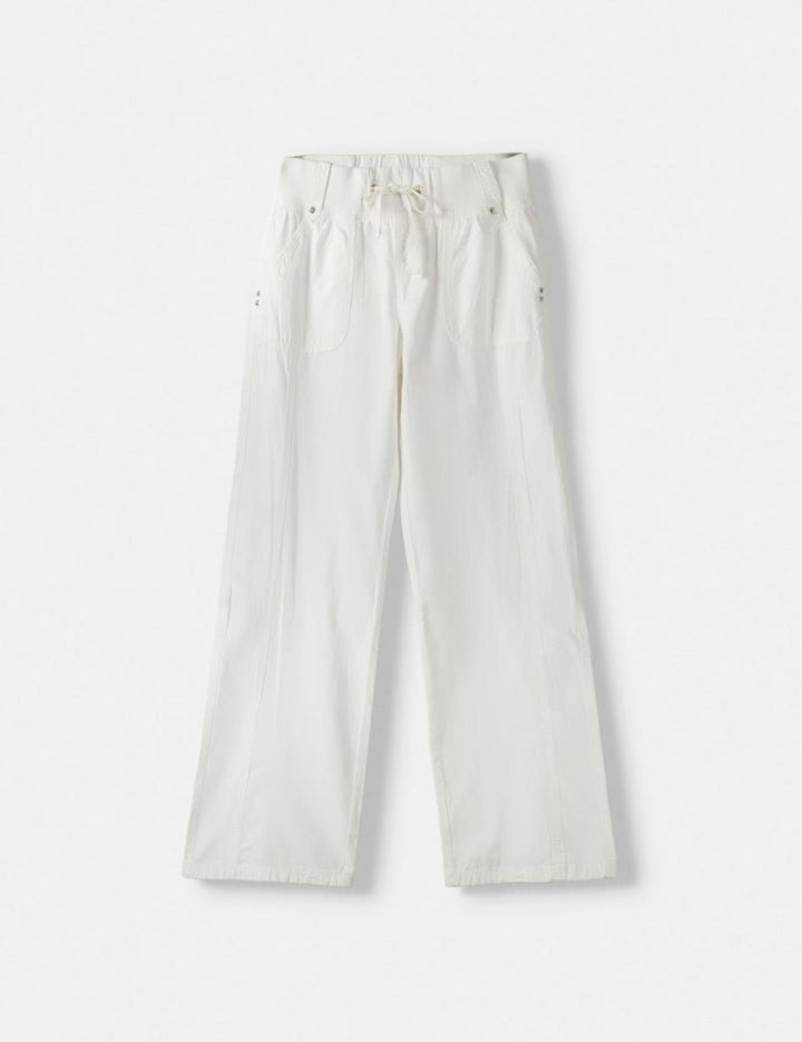 Pantaloni Bershka, alb