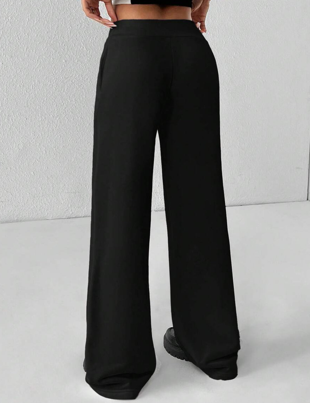 Pantaloni de trening Shein, negru