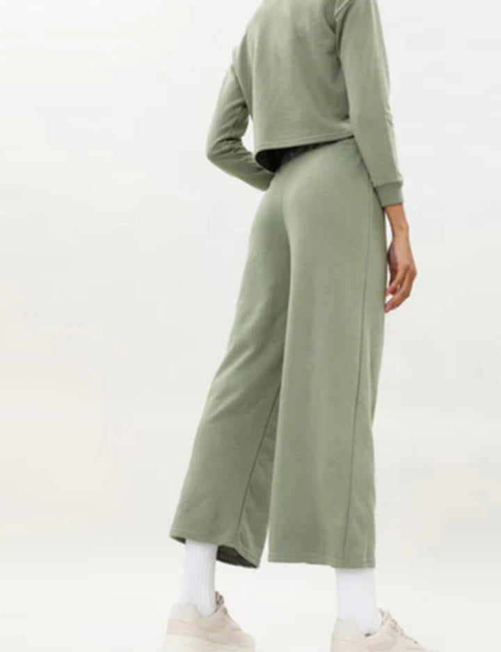 Pantaloni evazați Lefties, verde