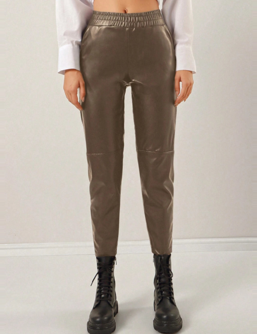Pantaloni imitație din piele Shein, bej