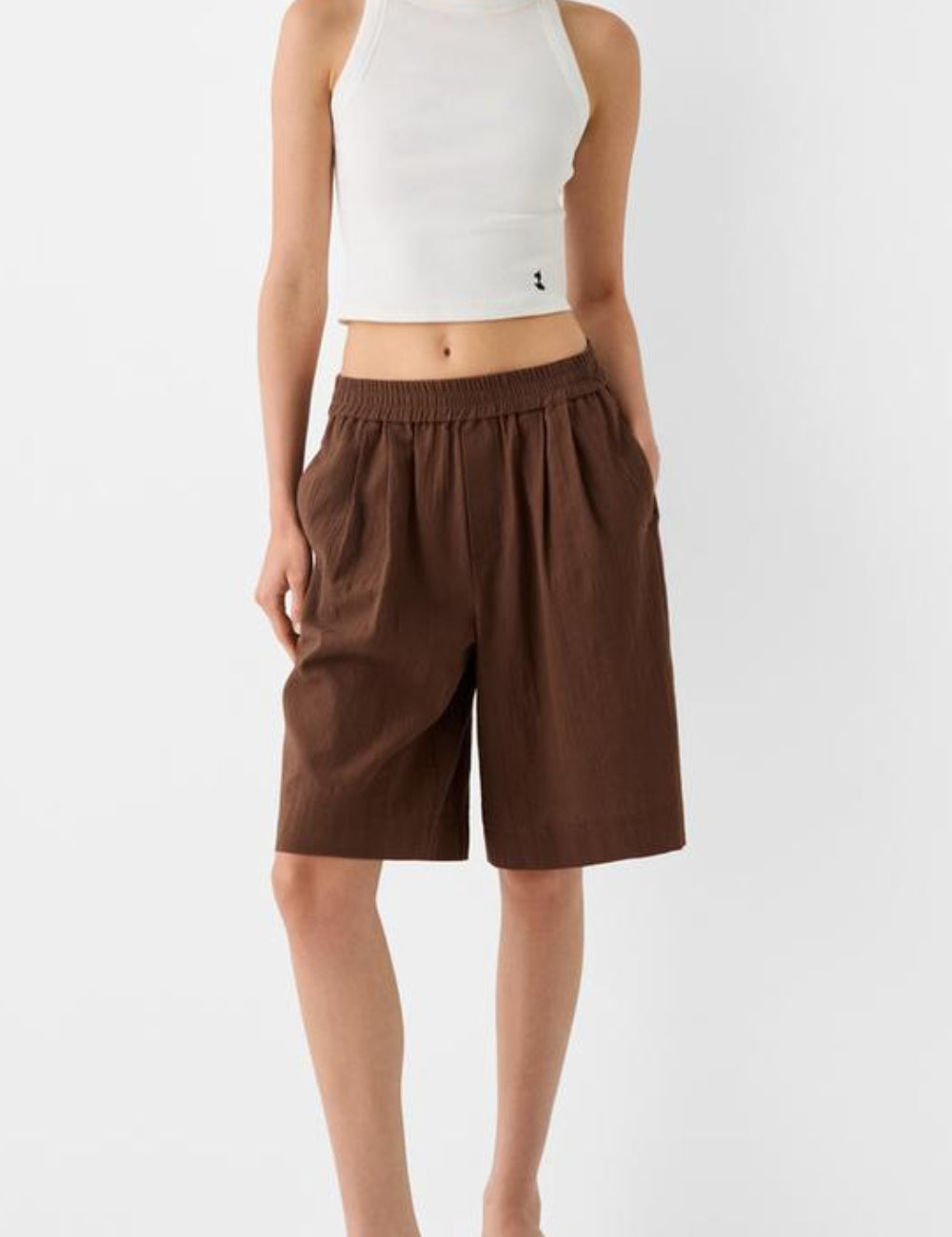 Pantaloni scurți Bershka, maro