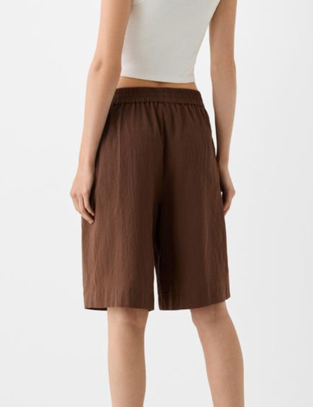 Pantaloni scurți Bershka, maro