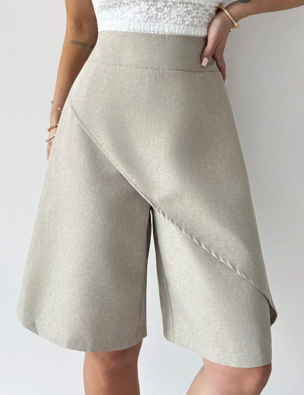 Pantaloni scurți Shein, bej