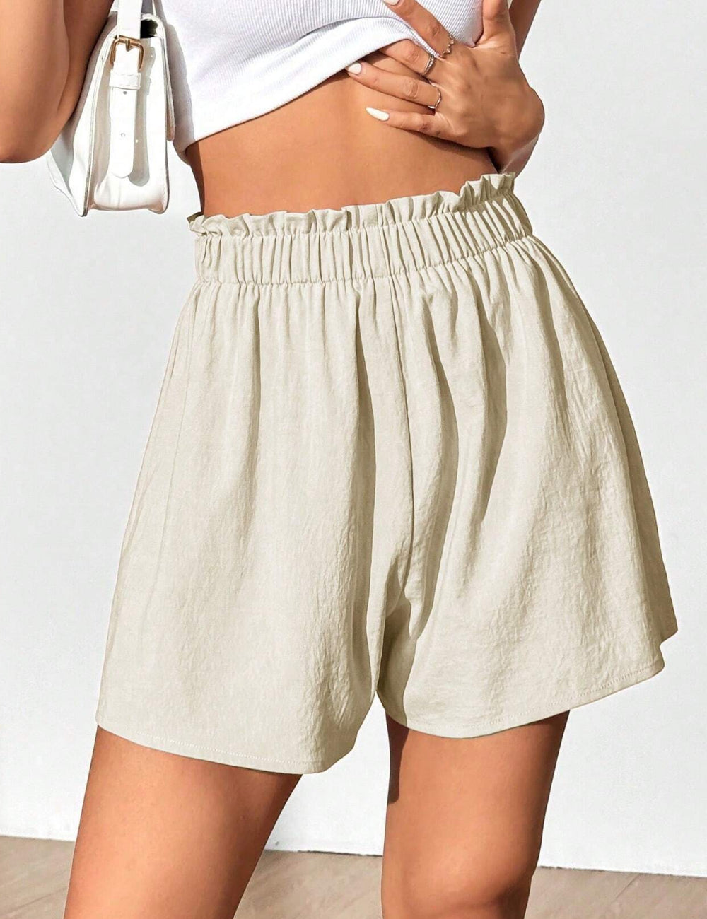 Pantaloni scurți Shein, crem