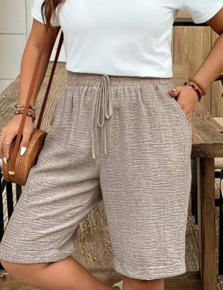 Pantaloni scurți Shein Curve+, crem