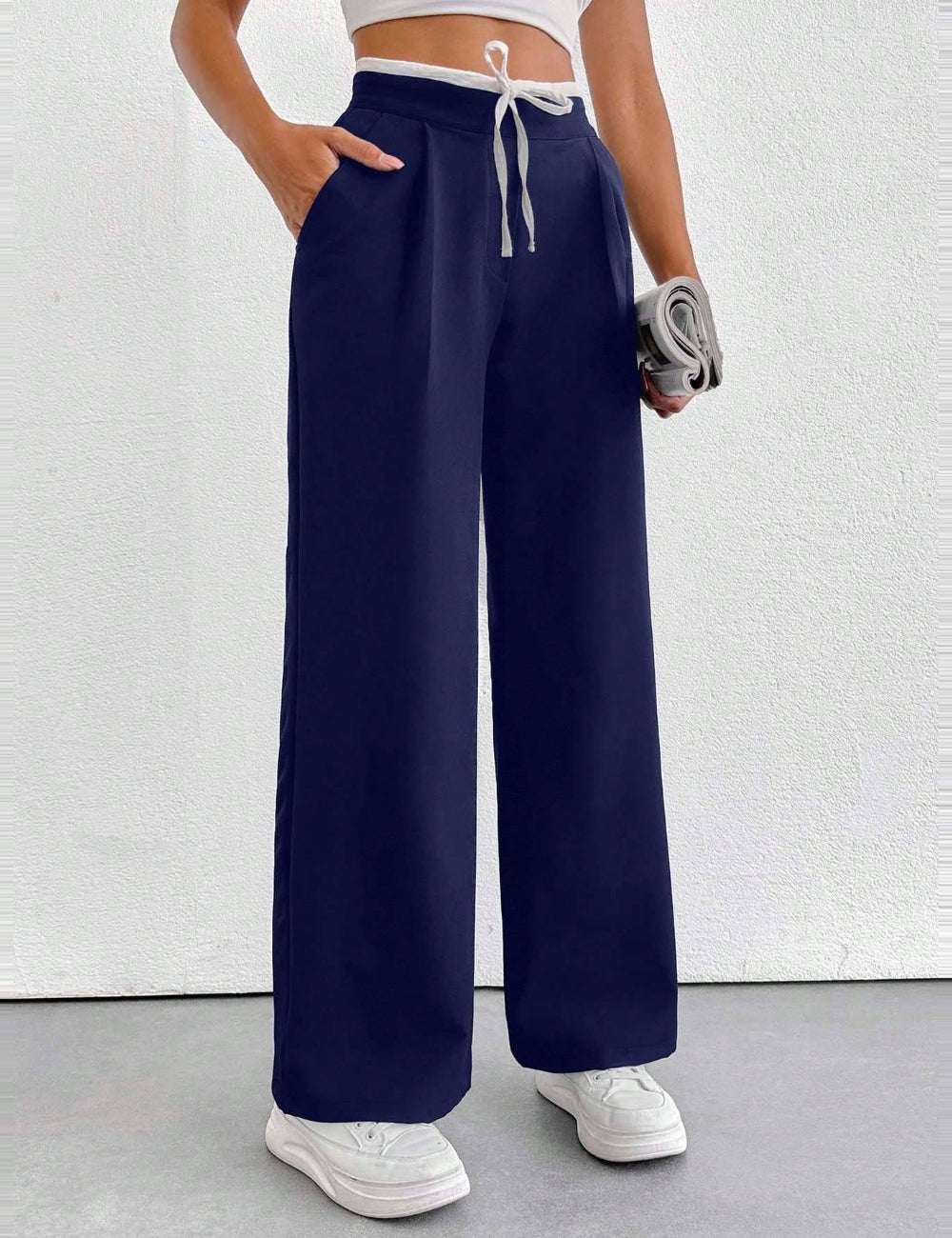 Pantaloni SHEIN, albastru