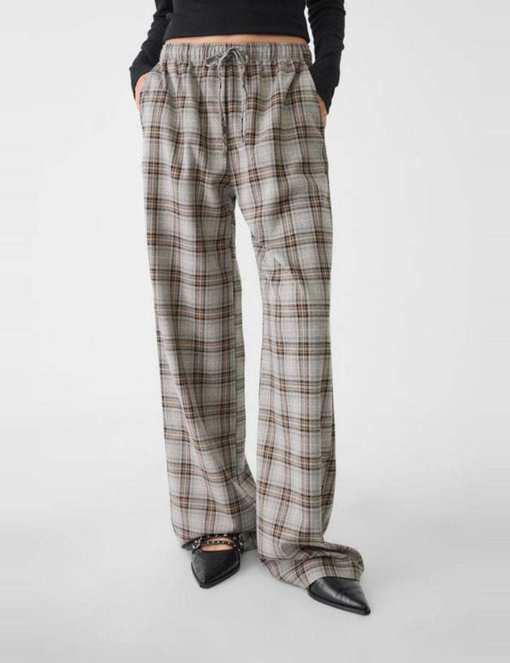 Pantaloni Stradivarius, mix culori
