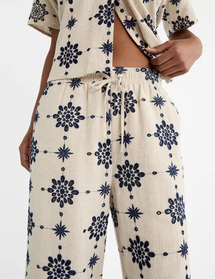 Pantaloni Stradivarius, mix culori