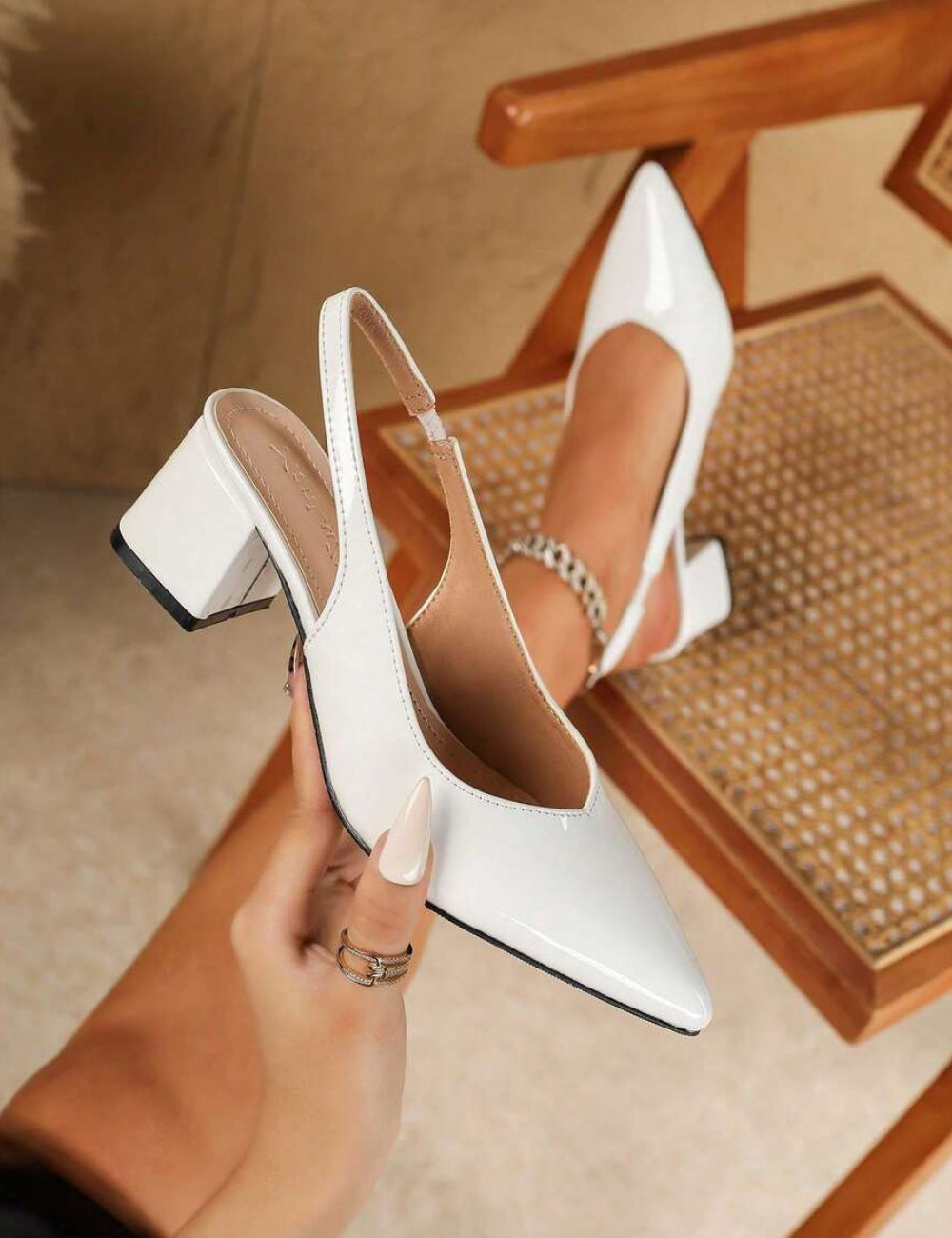 Pantofi cu toc Shein, alb