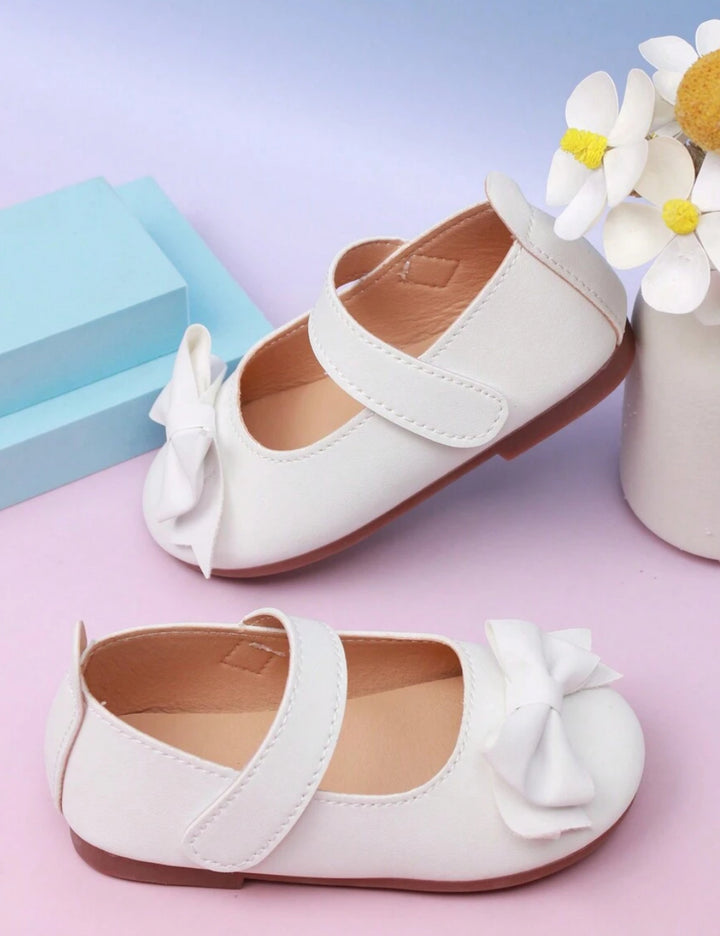 Pantofi Shein, alb