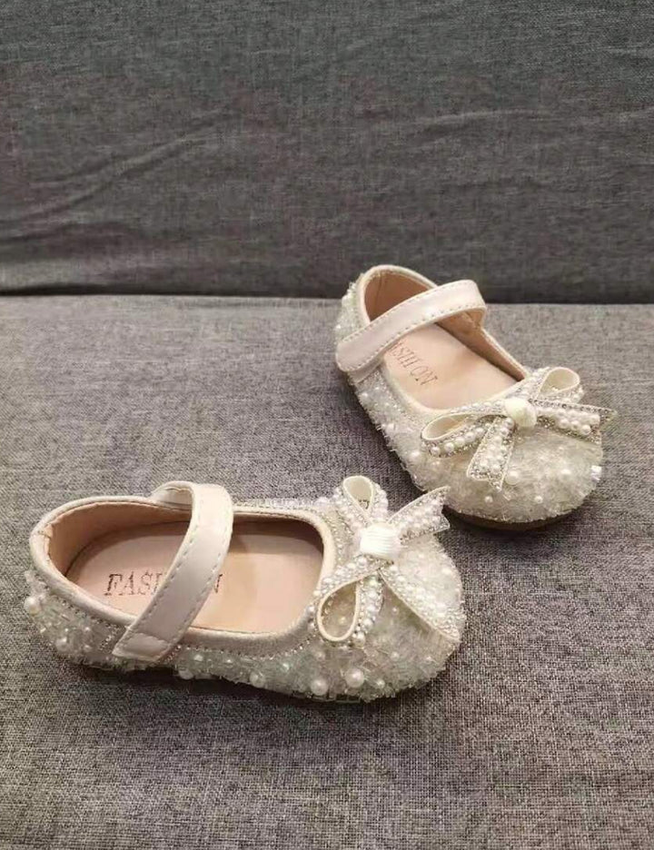 Pantofi Shein, crem