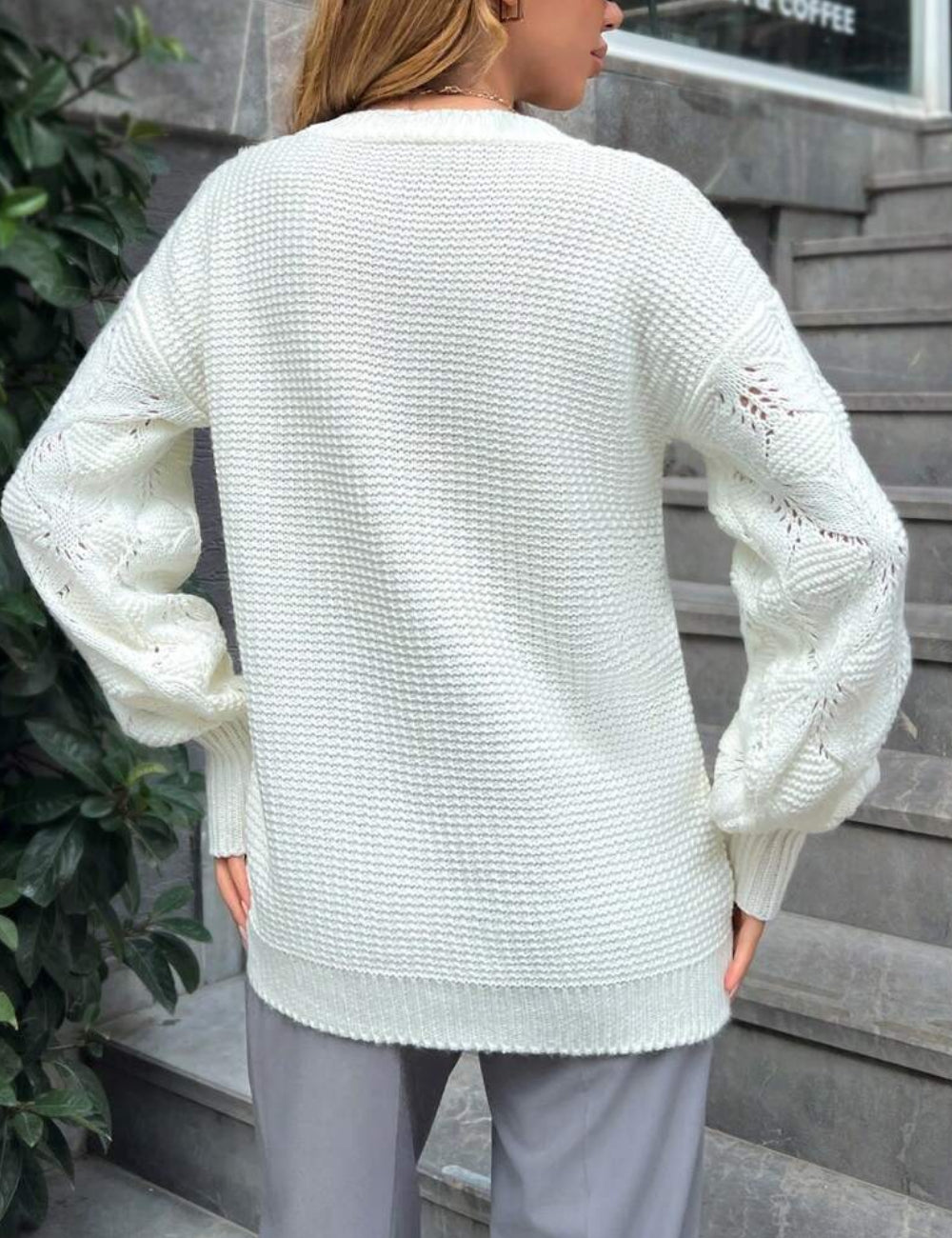 Pulover Shein, crem