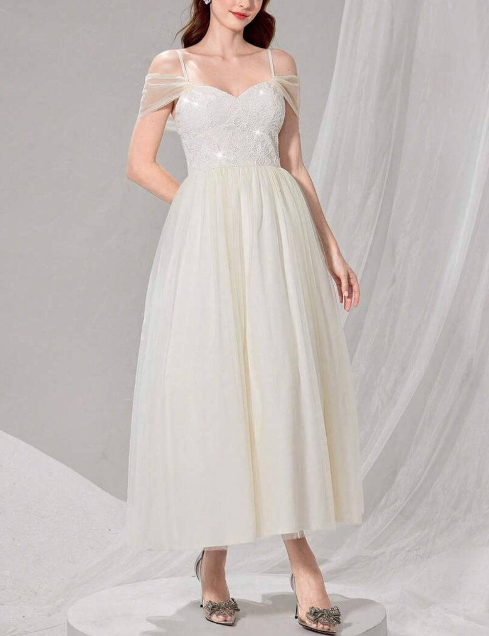 Rochie de ocazie Shein, crem