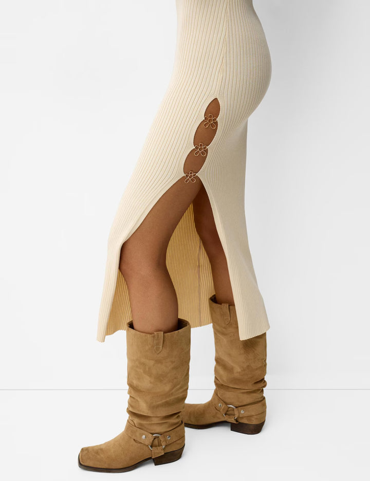 Rochie maxi Bershka, crem