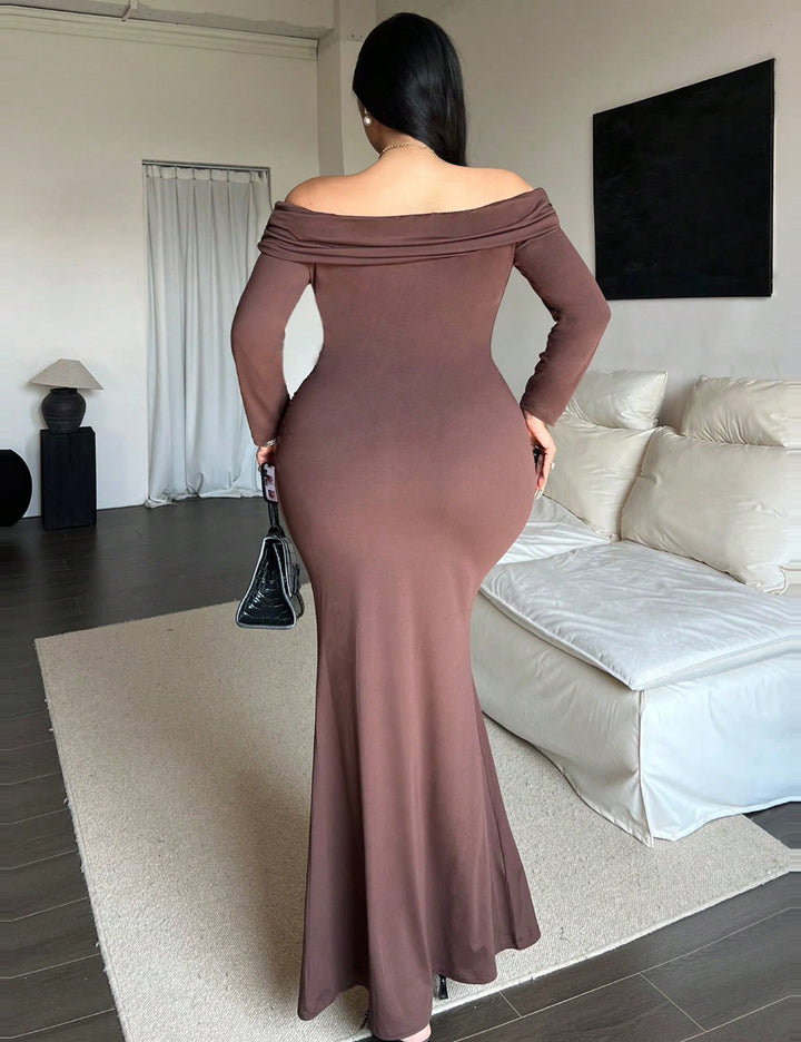 Rochie maxi Shein Curve+, maro