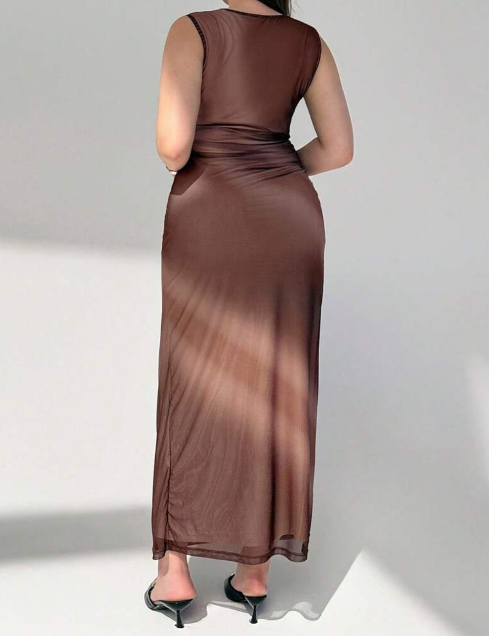 Rochie maxi Shein Curve+, maro