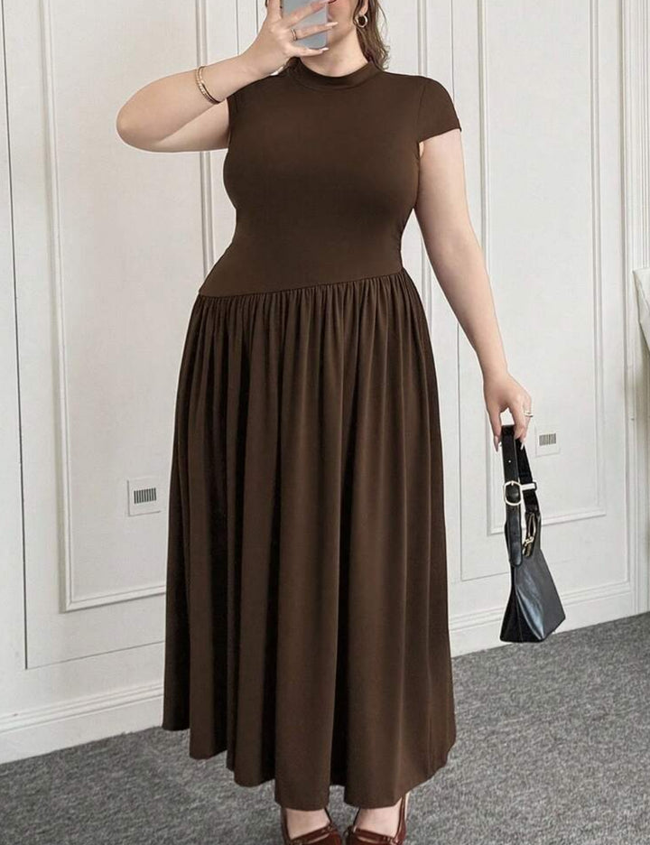 Rochie maxi Shein Curve+, maro