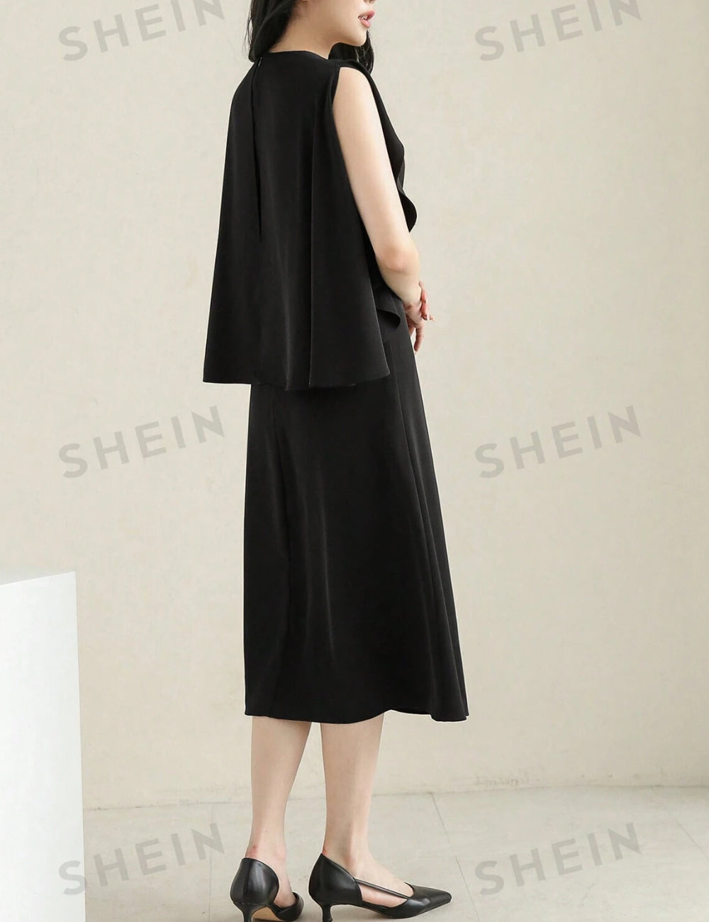 DAZY / LESS by SHEIN midi ruha, fekete
