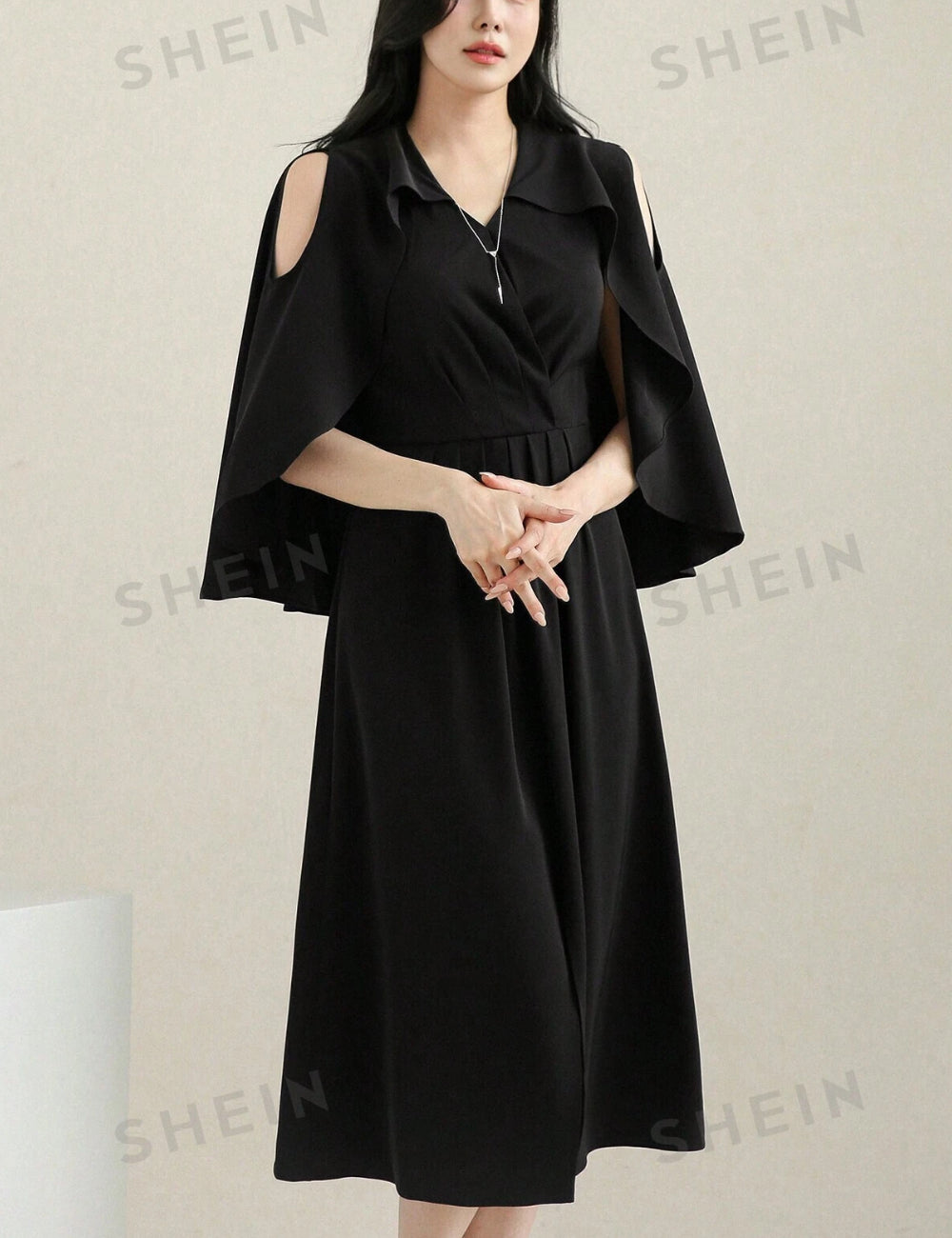 DAZY / LESS by SHEIN midi ruha, fekete