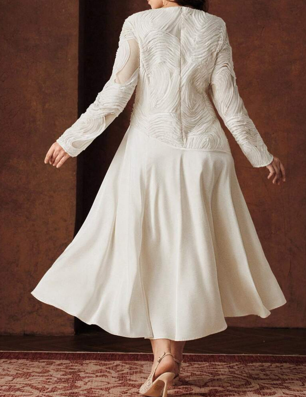 Shein Curve+ midi ruha, krém
