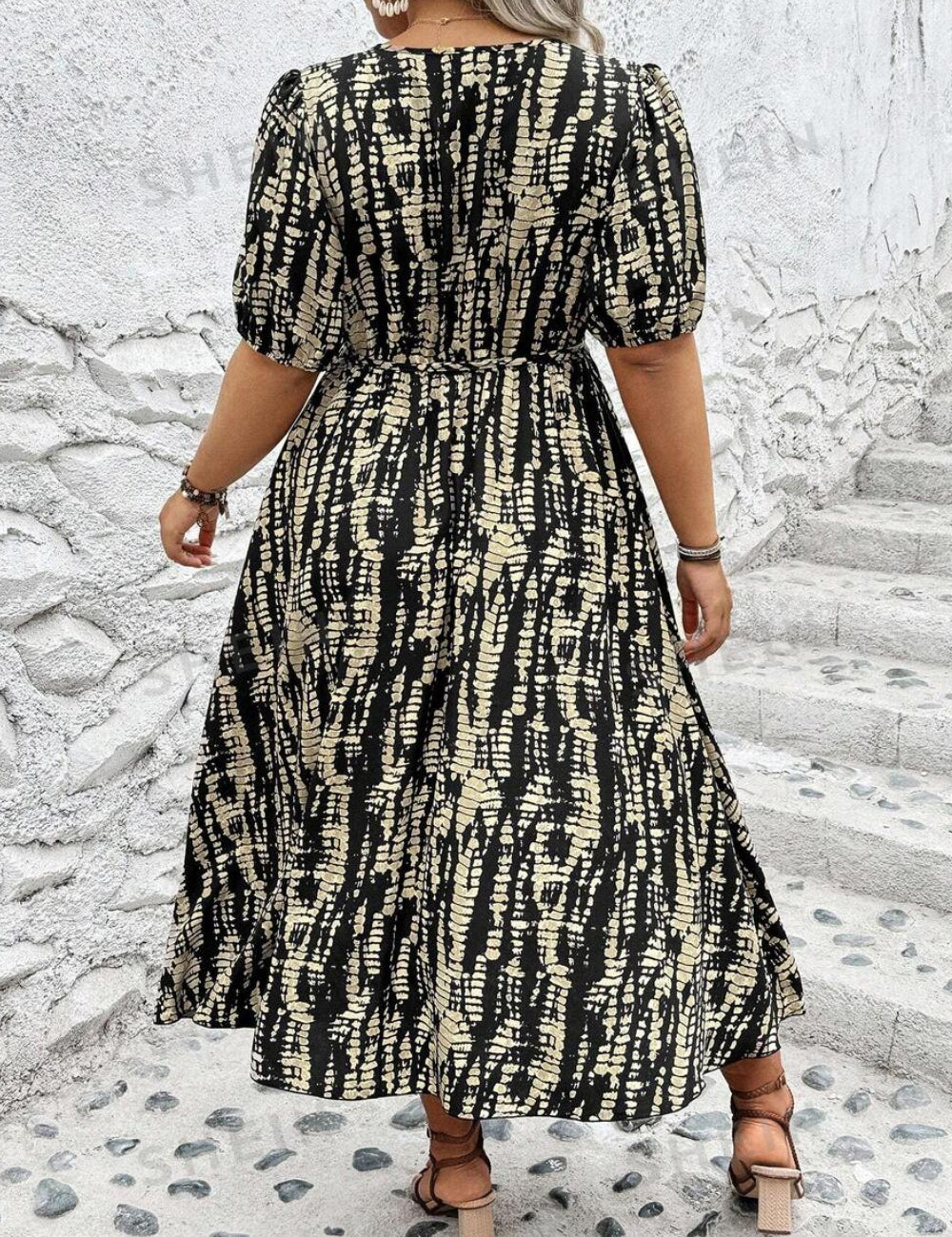 Rochie midi Shein Curve+, mix culori