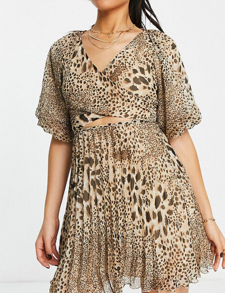 Rochie mini ASOS, maro