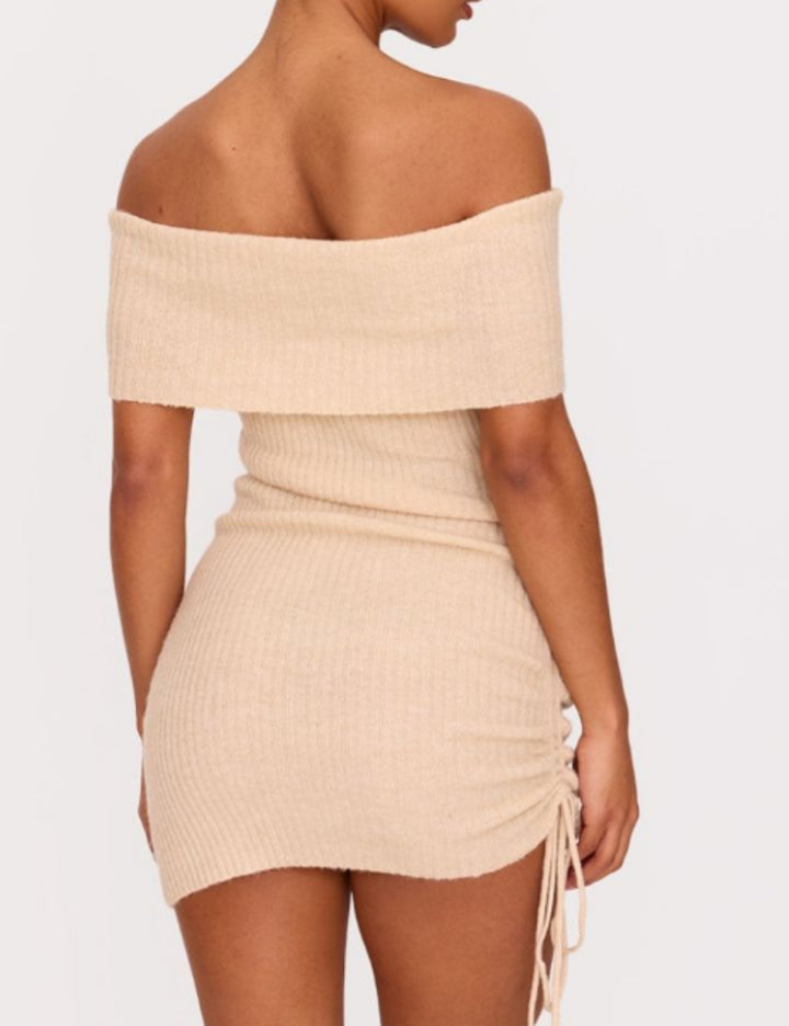 Rochie mini PRETTYLITTLETHING, bej