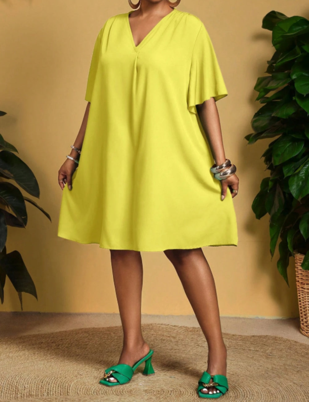 Shein Curve+ mini ruha, sárga