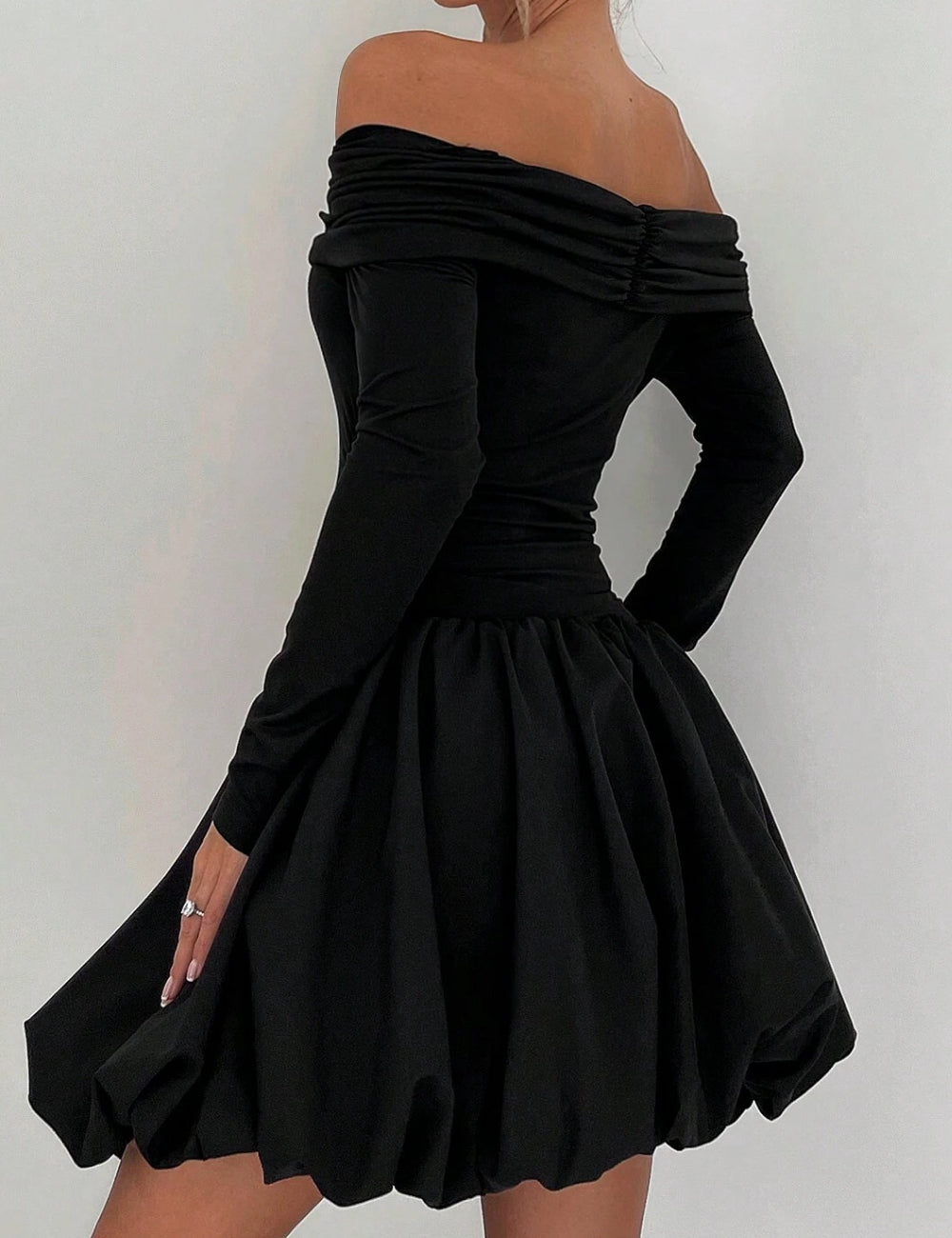 Shein mini ruha, fekete