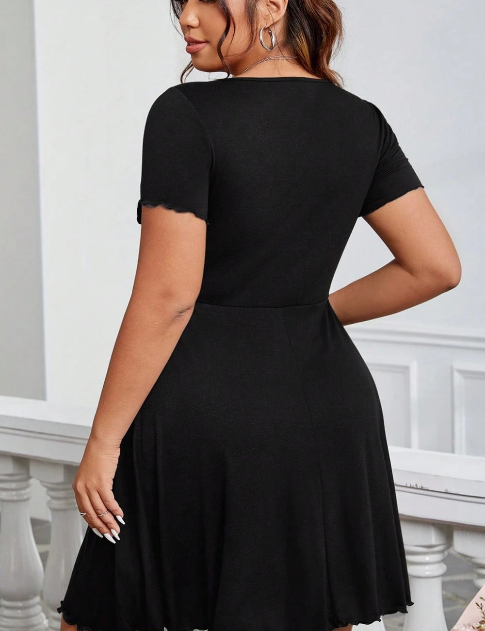 Shein Curve+ miniruha, fekete