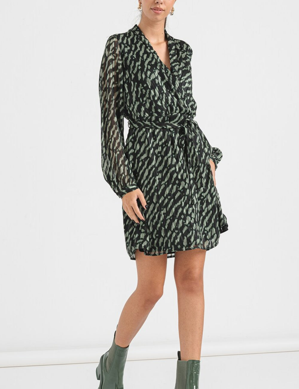 Vero Moda miniruha, mix színek